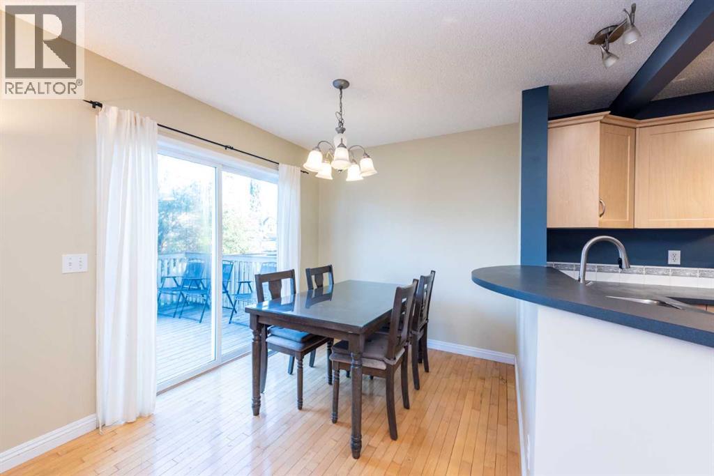 49 Rocky Ridge Heath Nw, Calgary, Alberta  T3G 4Z7 - Photo 8 - A2259925