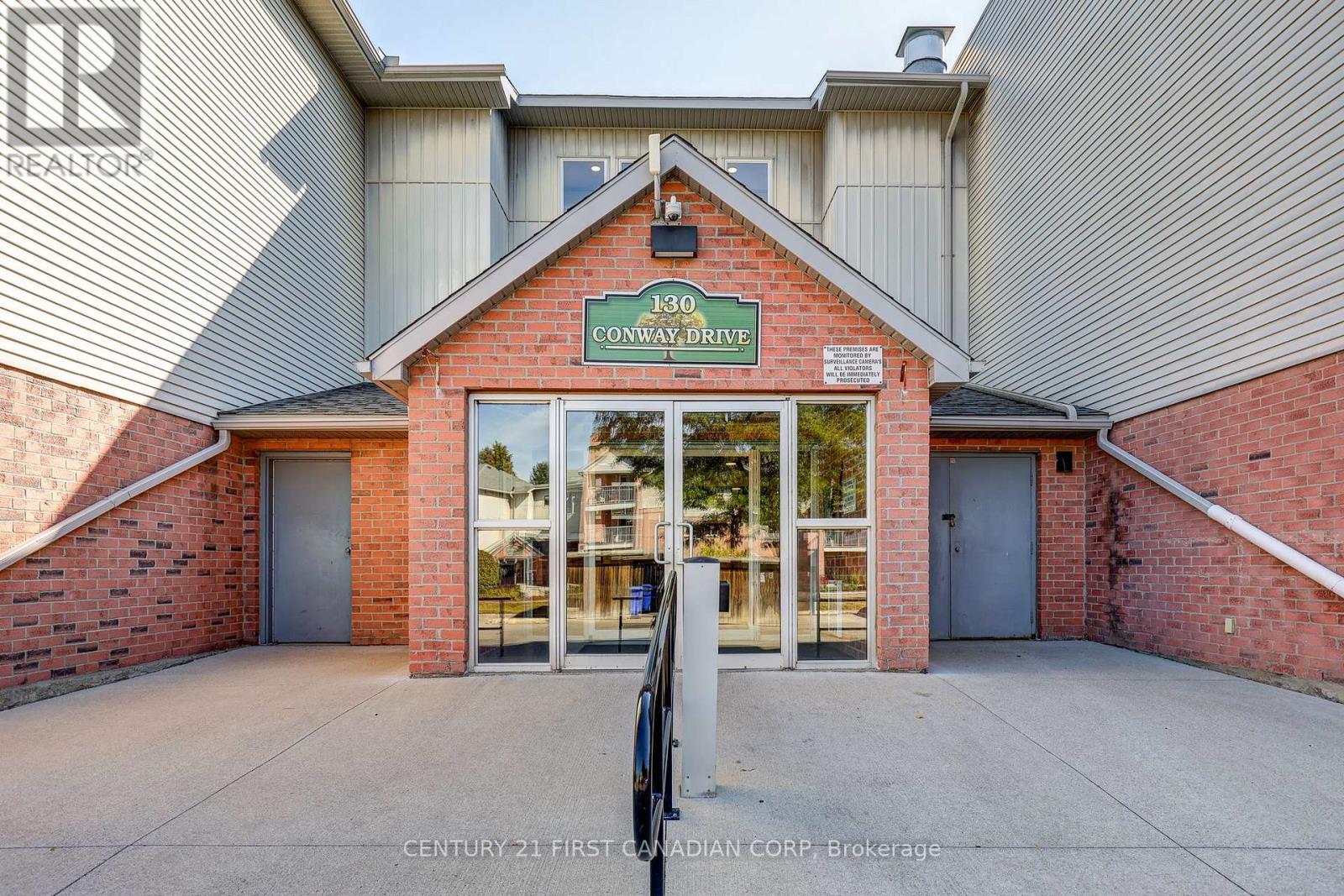 123 - 130 CONWAY DRIVE, London South, Ontario