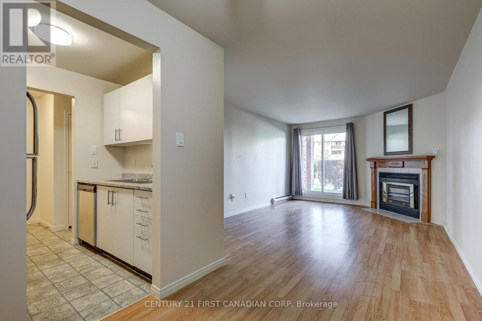 123 - 130 Conway Drive, London South, Ontario  N6E 3M9 - Photo 10 - X12431044