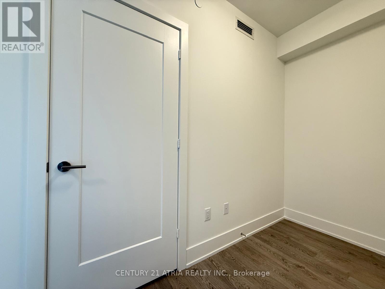 313 - 259 The Kingsway, Toronto, Ontario  M9A 3T6 - Photo 14 - W12431009