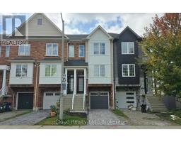 43 MANTELLO DRIVE, Toronto, Ontario