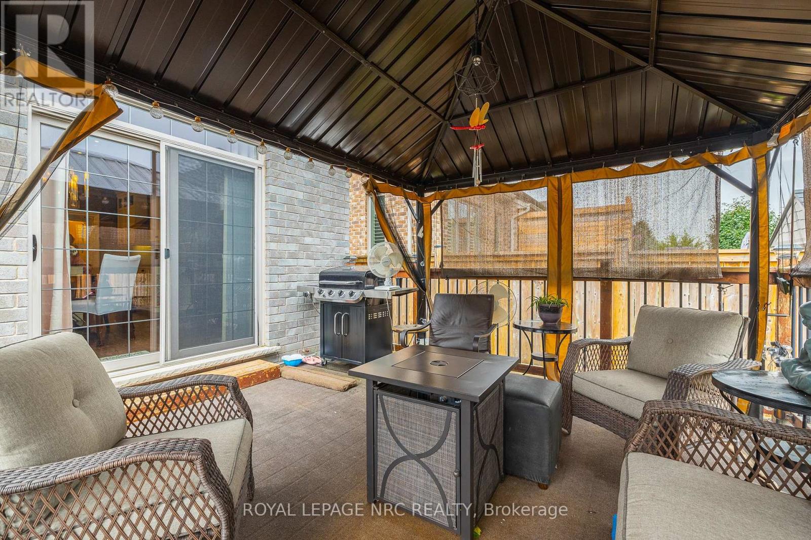 1534 Haist Street, Pelham (Fonthill), Ontario  L0S 1E5 - Photo 34 - X12431041
