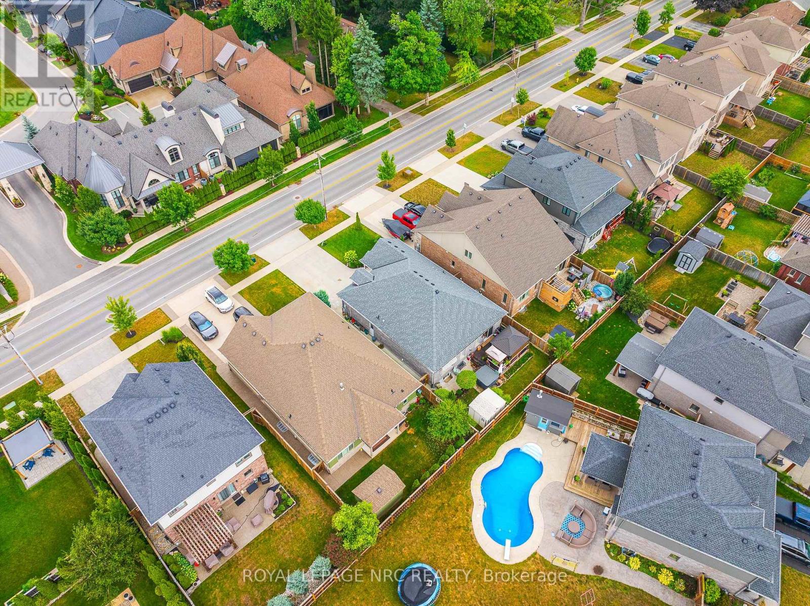 1534 Haist Street, Pelham (Fonthill), Ontario  L0S 1E5 - Photo 42 - X12431041