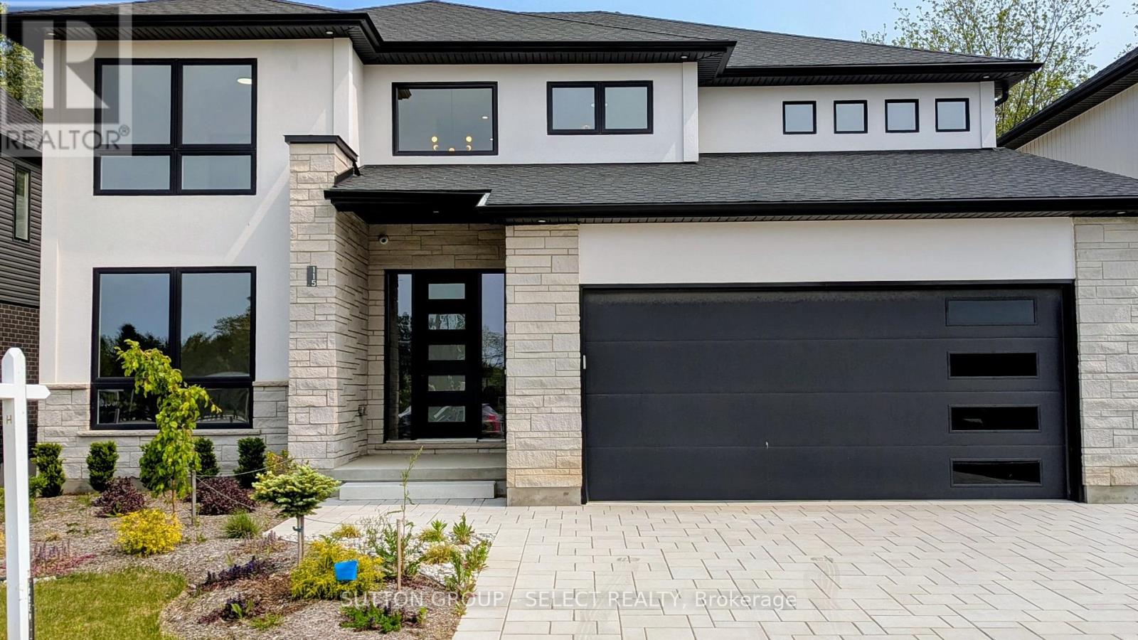 115 OPTIMIST DRIVE, Southwold, Ontario