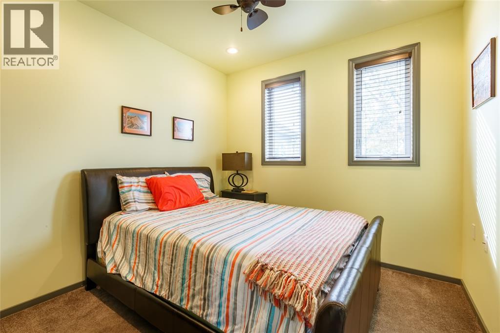 200 Brock Street North, Sarnia, Ontario  N7T 5Z3 - Photo 25 - 25020655