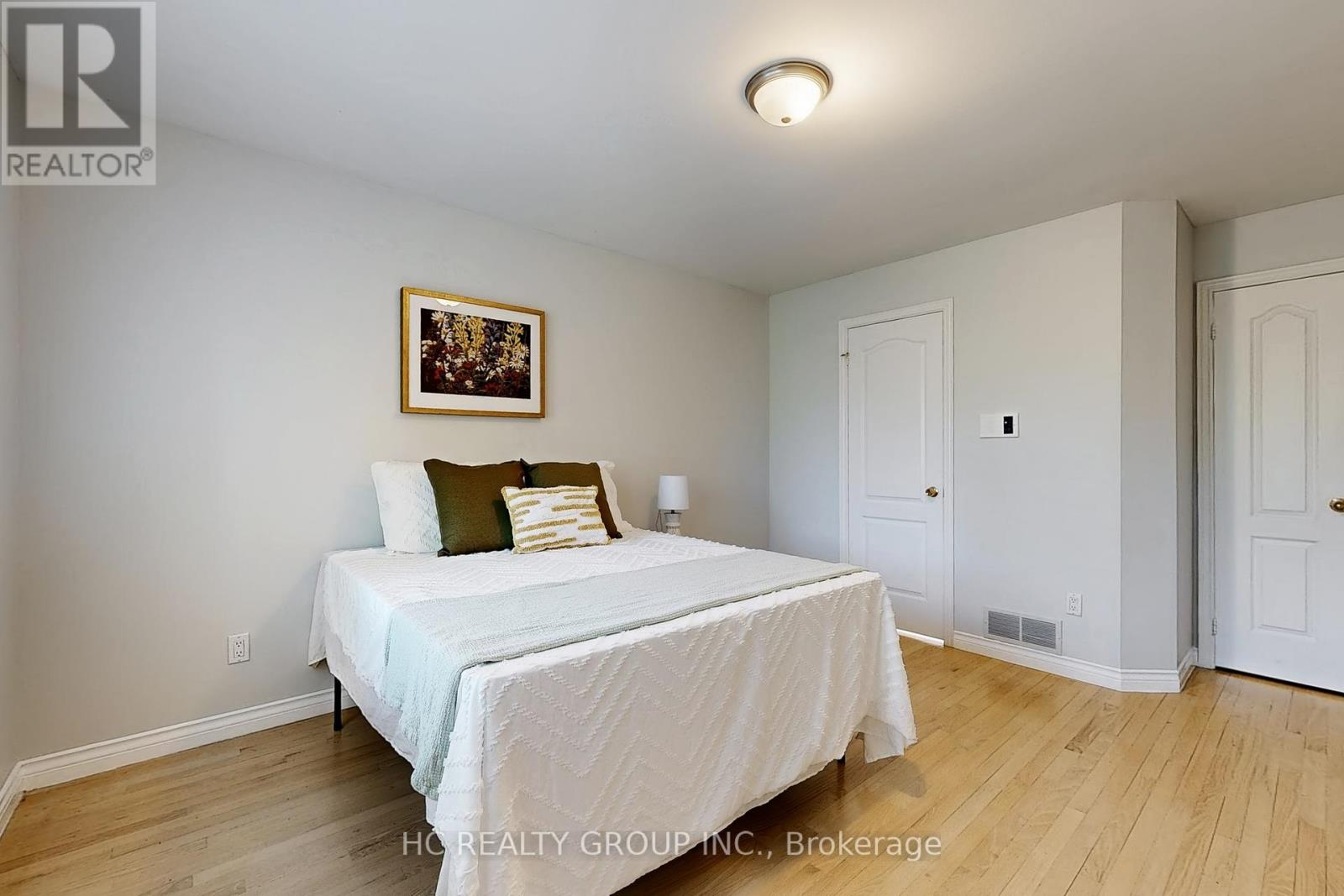 348 Greenfield Avenue, Toronto, Ontario  M2N 3E8 - Photo 38 - C12431043