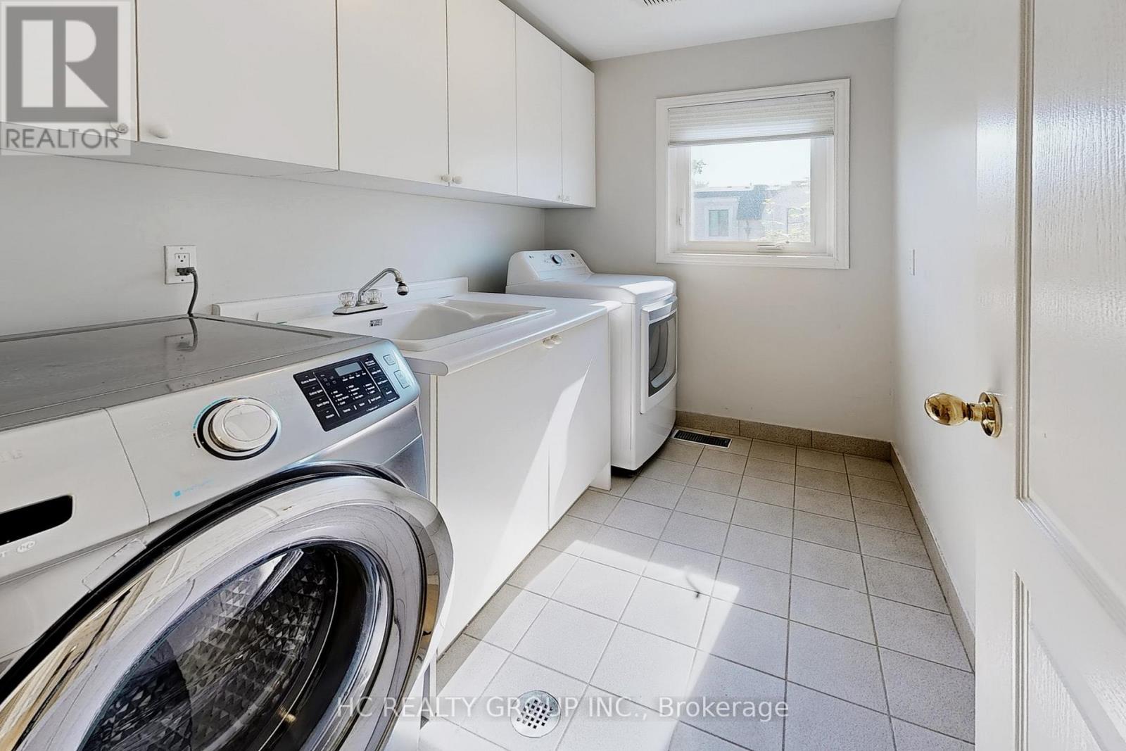 348 Greenfield Avenue, Toronto, Ontario  M2N 3E8 - Photo 40 - C12431043