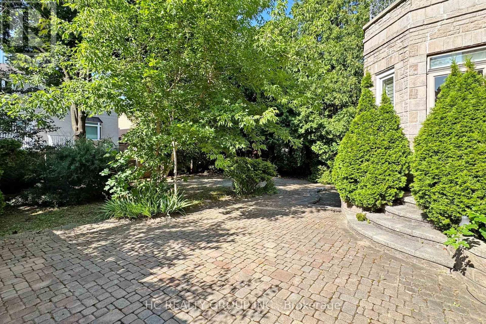 348 Greenfield Avenue, Toronto, Ontario  M2N 3E8 - Photo 49 - C12431043