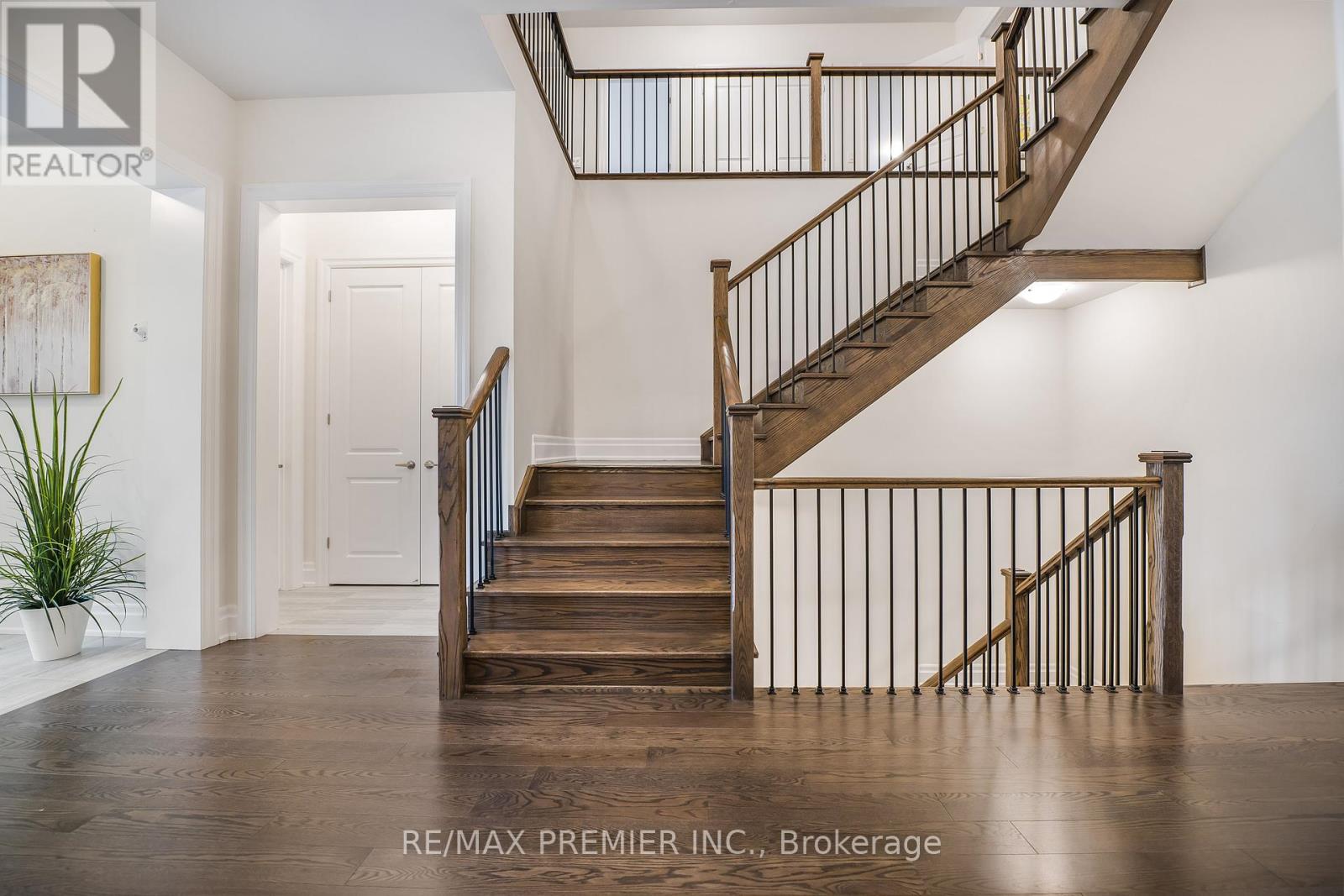 30 Enclave Court, Vaughan, Ontario  L4H 4V9 - Photo 10 - N12431045