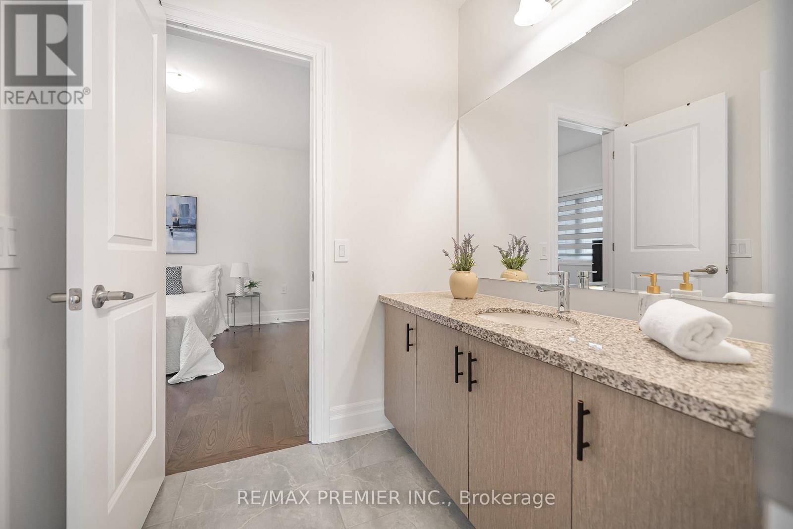 30 Enclave Court, Vaughan, Ontario  L4H 4V9 - Photo 38 - N12431045
