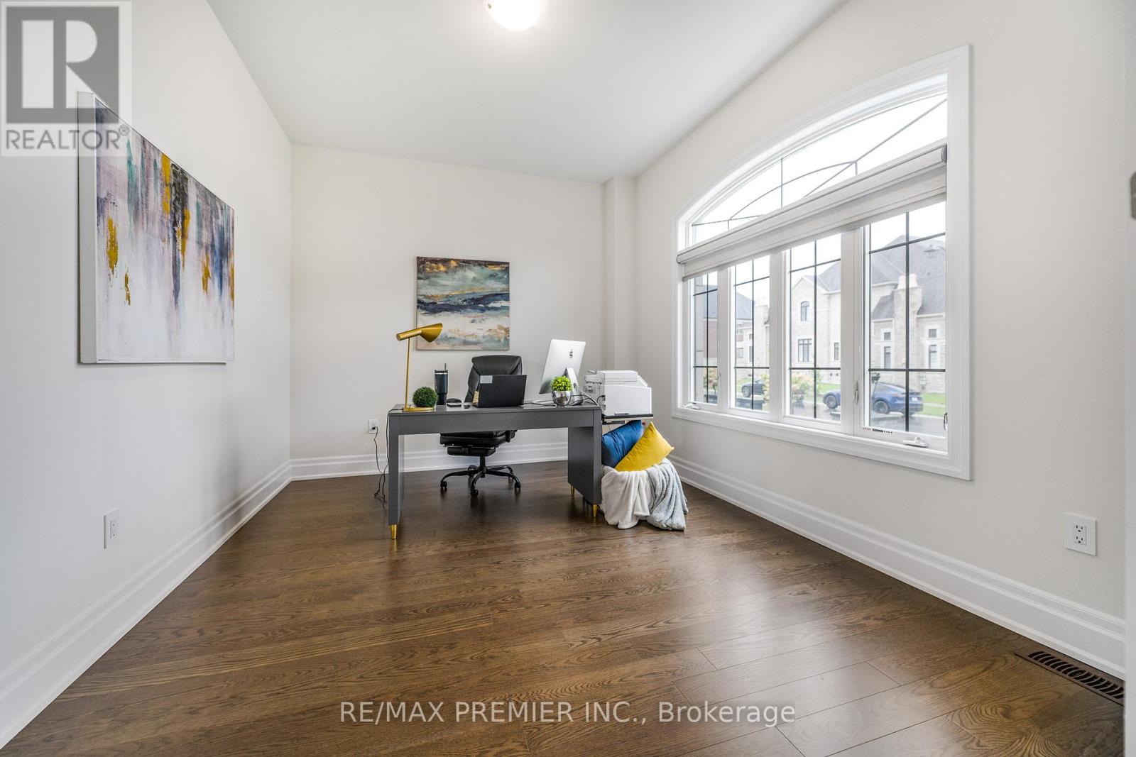 30 Enclave Court, Vaughan, Ontario  L4H 4V9 - Photo 7 - N12431045