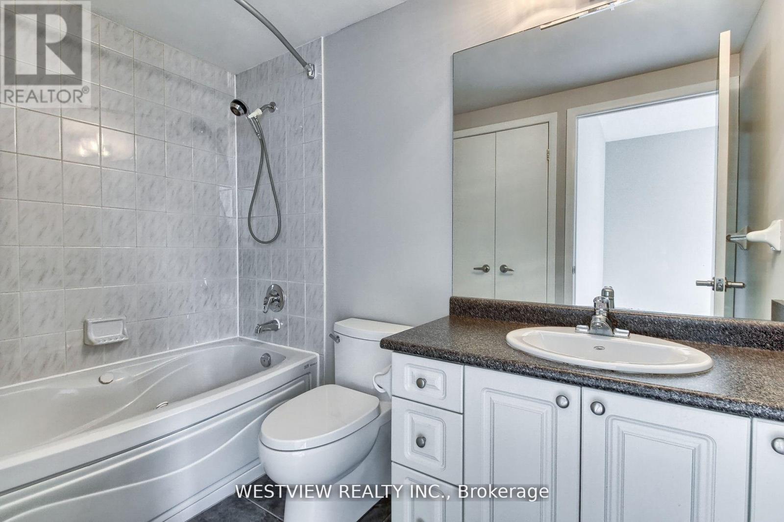405 - 2067 Lake Shore Boulevard W, Toronto, Ontario  M8V 4B8 - Photo 15 - W12431034