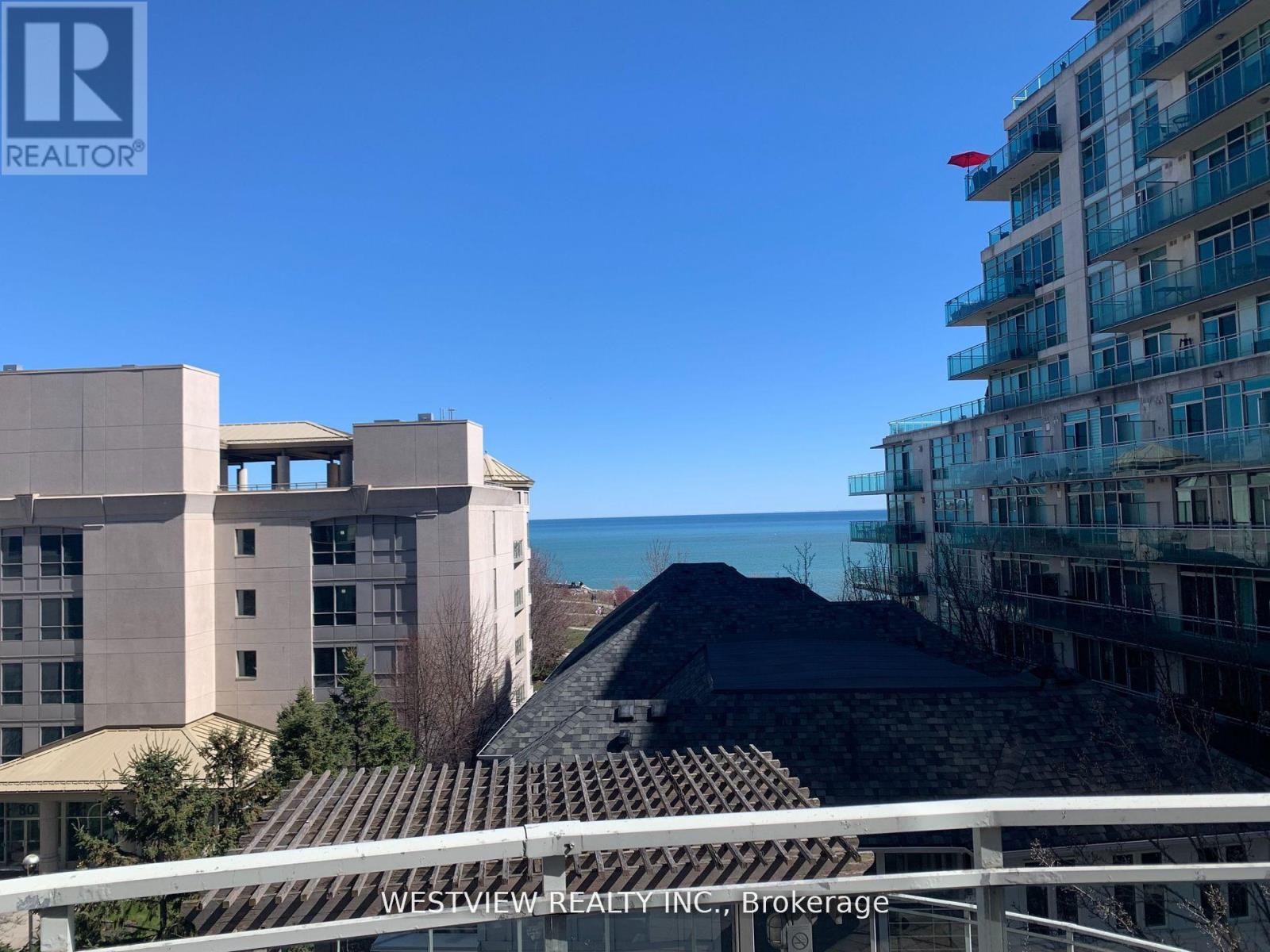 405 - 2067 Lake Shore Boulevard W, Toronto, Ontario  M8V 4B8 - Photo 5 - W12431034