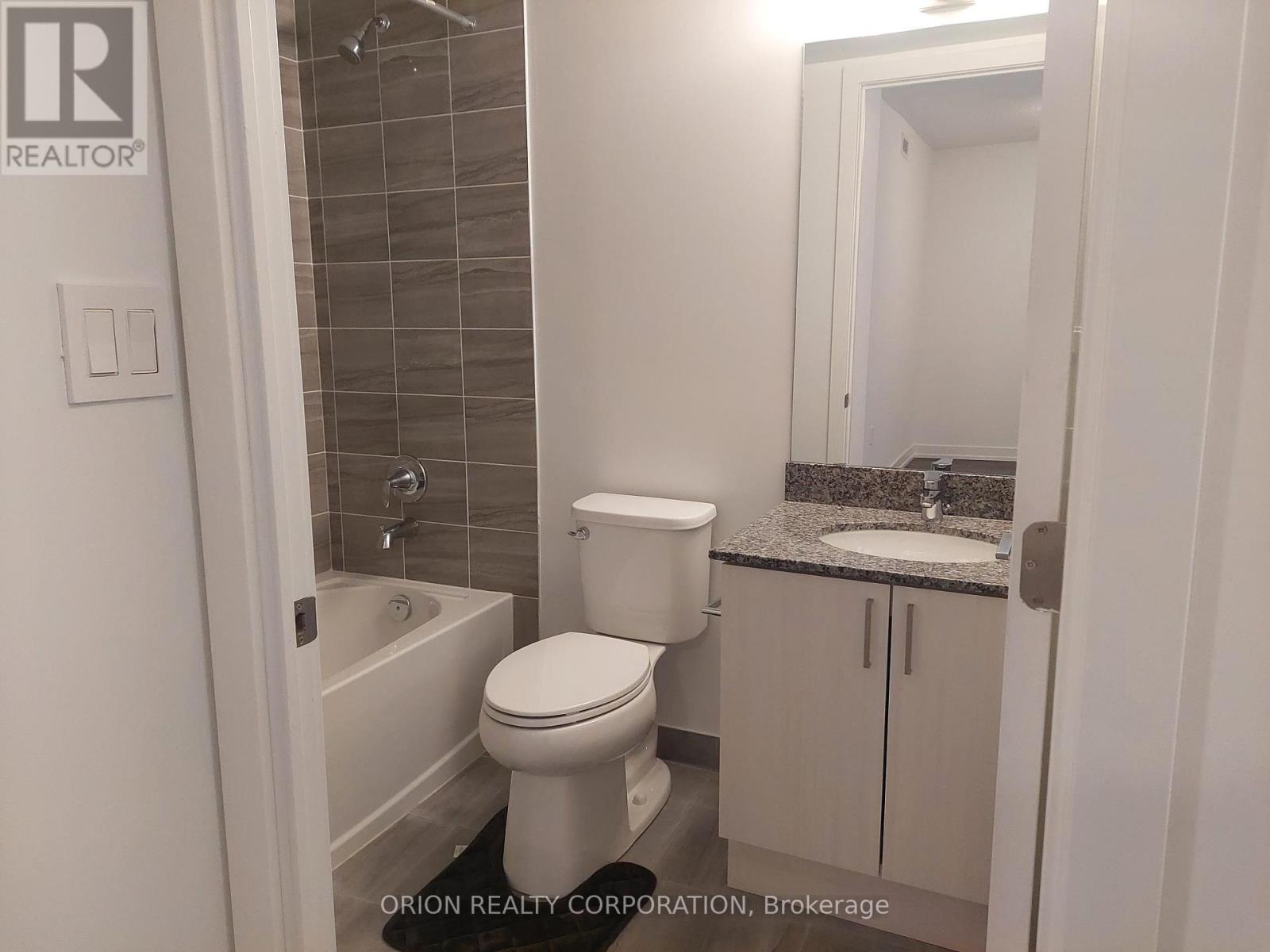 419 - 556 Marlee Avenue, Toronto, Ontario  M6B 0B1 - Photo 11 - W12431046