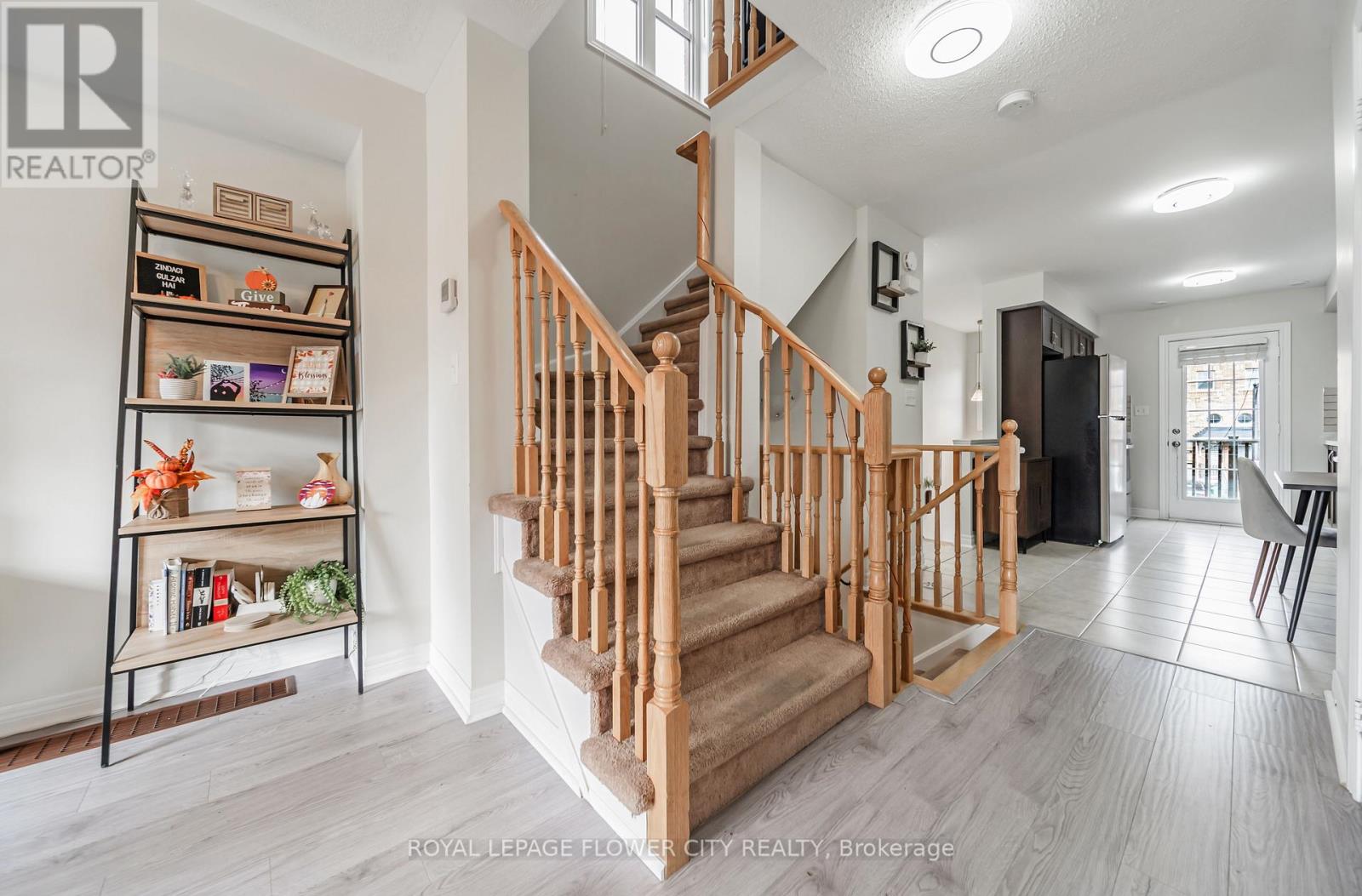 33 Battalion Road, Brampton, Ontario  L7A 4B5 - Photo 15 - W12431047