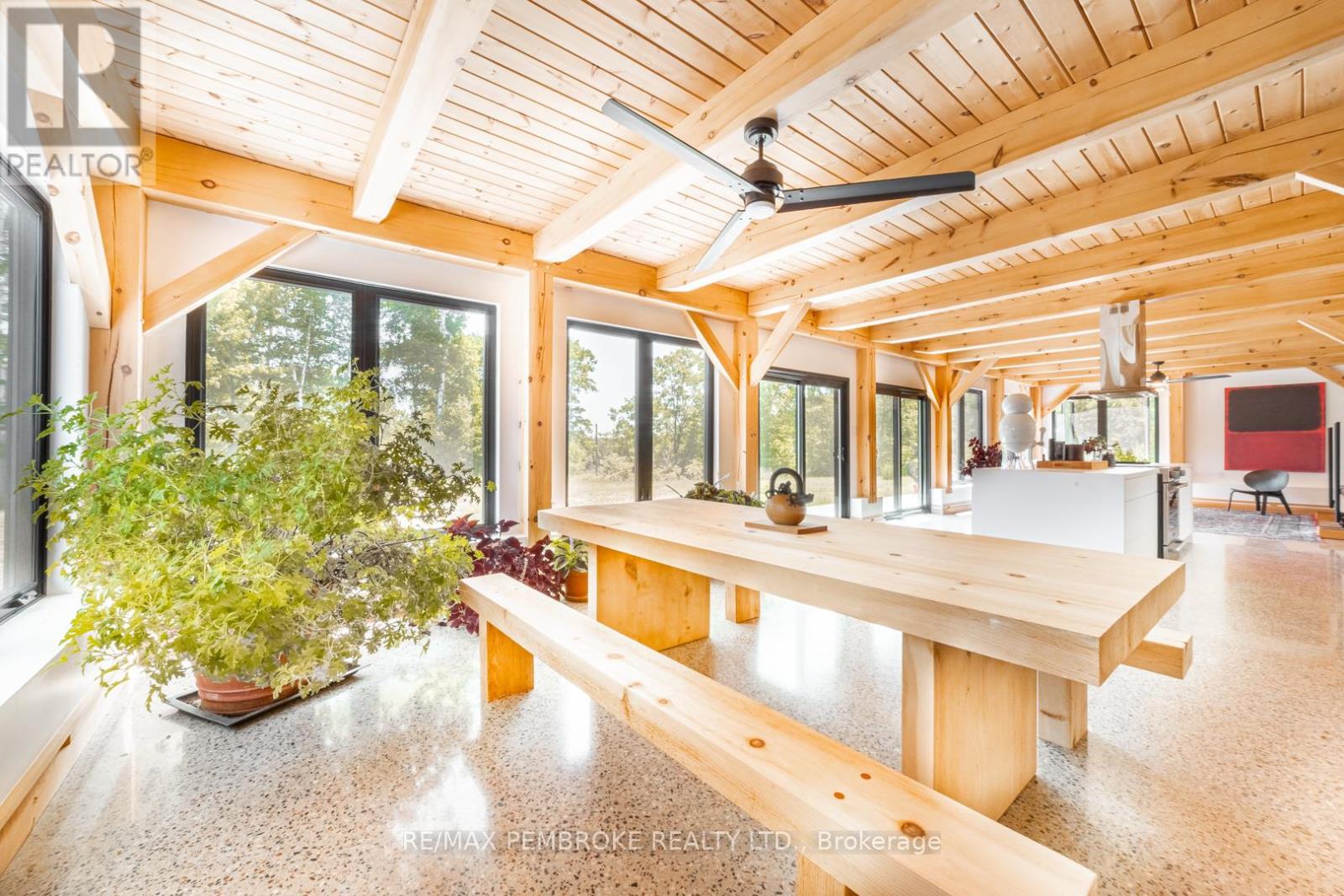 102 Rantz Road, Petawawa, Ontario  K8H 2W8 - Photo 6 - X12431065