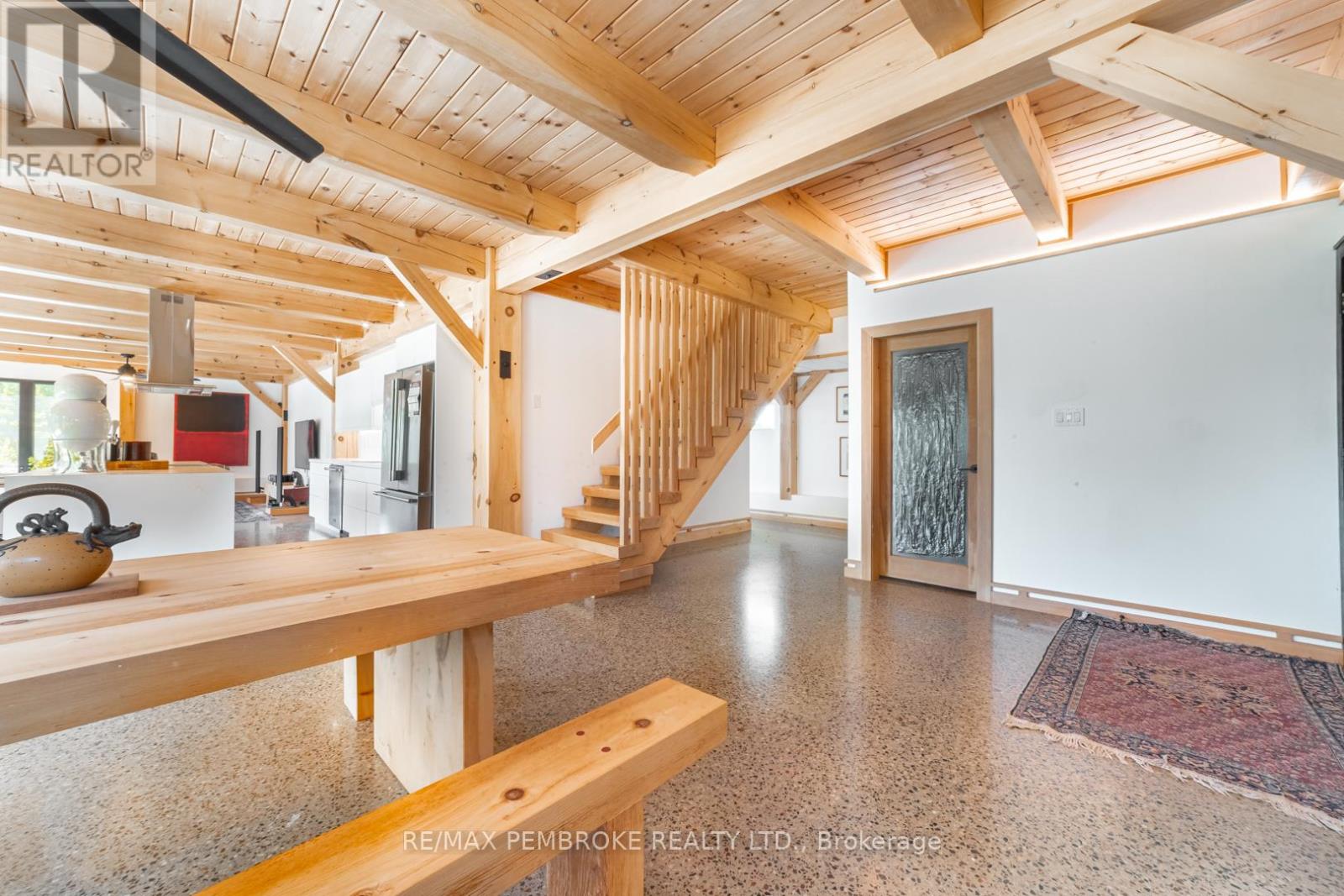 102 Rantz Road, Petawawa, Ontario  K8H 2W8 - Photo 7 - X12431065