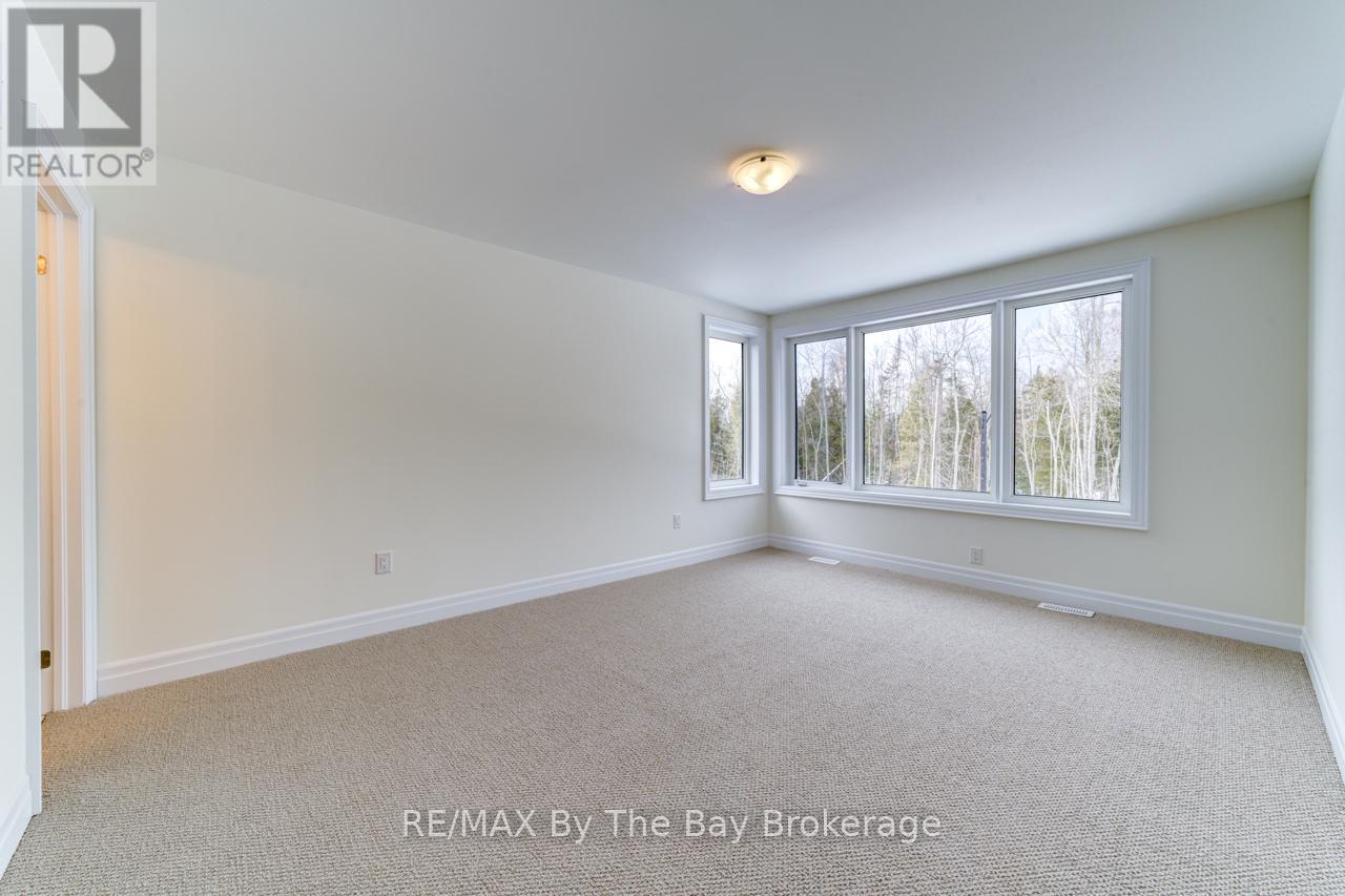 182 Mapleside Drive, Wasaga Beach, Ontario  L9Z 0L4 - Photo 23 - S12431069