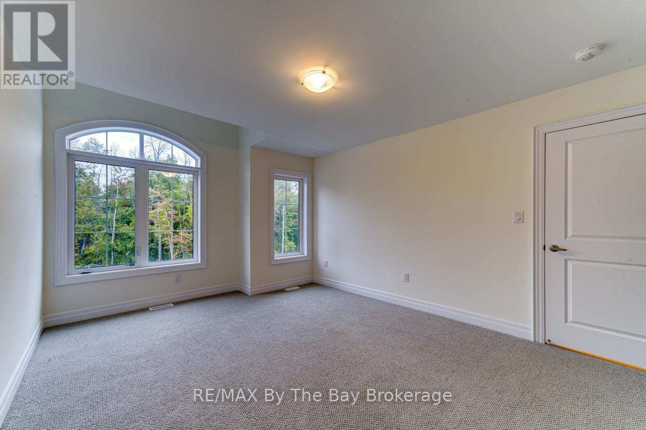 186 Mapleside Drive, Wasaga Beach, Ontario  L9Z 0L4 - Photo 23 - S12431071