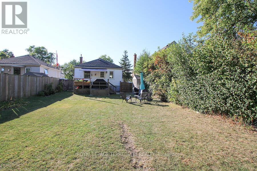 153 East 16th Street, Hamilton, Ontario  L9A 4J4 - Photo 33 - X12431042