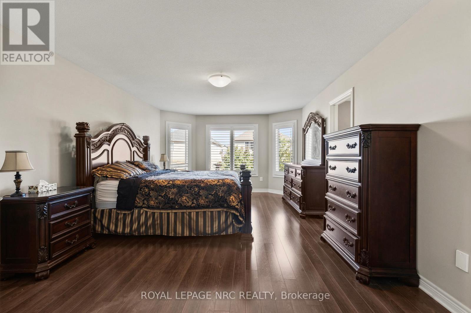 6058 Ernest Crescent, Niagara Falls, Ontario  L2H 0H9 - Photo 22 - X12431054