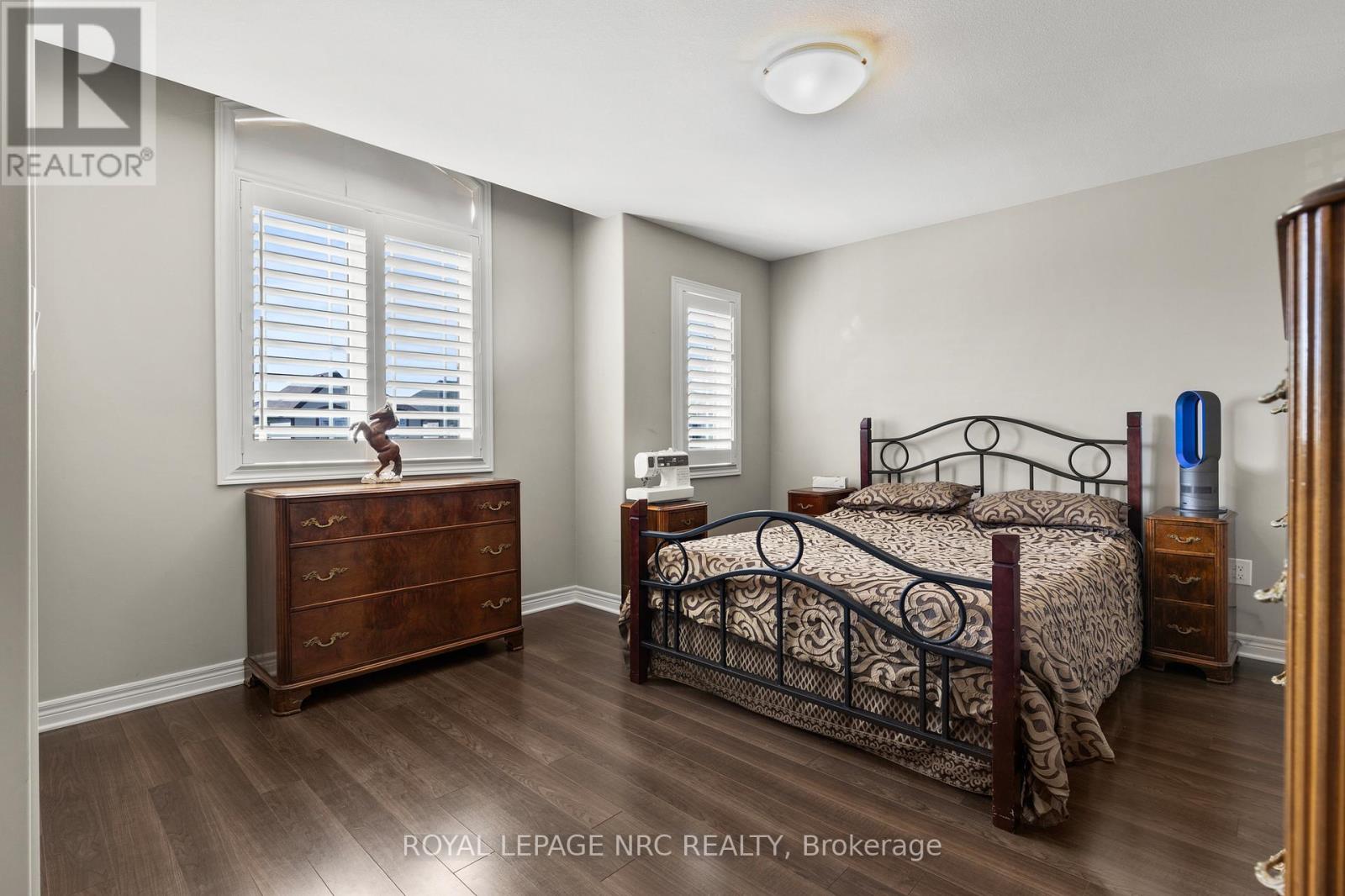 6058 Ernest Crescent, Niagara Falls, Ontario  L2H 0H9 - Photo 30 - X12431054