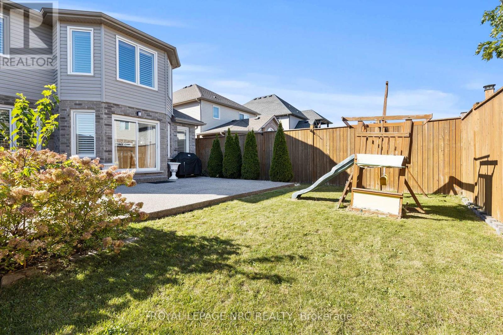 6058 Ernest Crescent, Niagara Falls, Ontario  L2H 0H9 - Photo 39 - X12431054