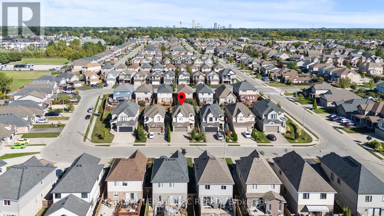 6058 Ernest Crescent, Niagara Falls, Ontario  L2H 0H9 - Photo 46 - X12431054