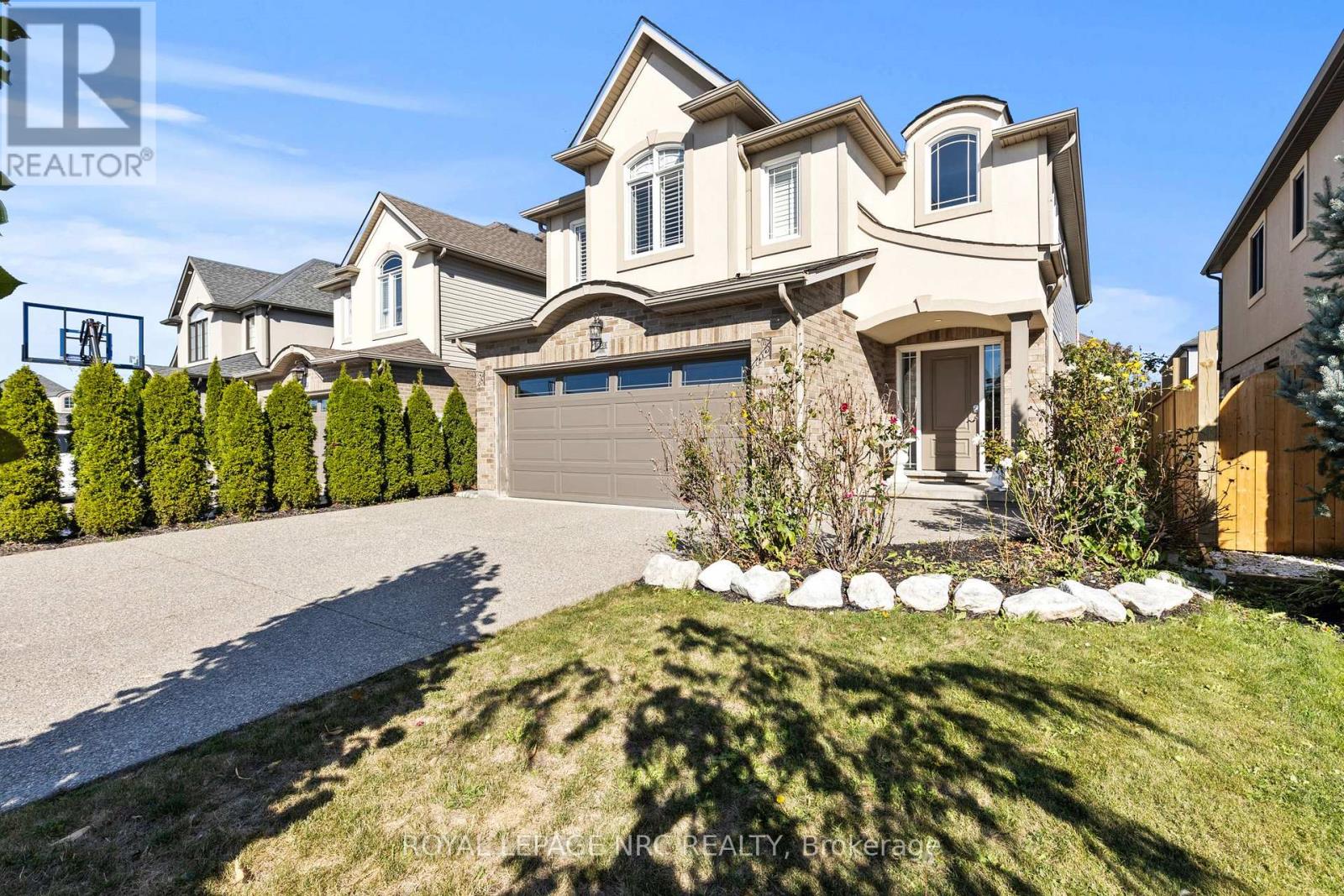 6058 Ernest Crescent, Niagara Falls, Ontario  L2H 0H9 - Photo 5 - X12431054