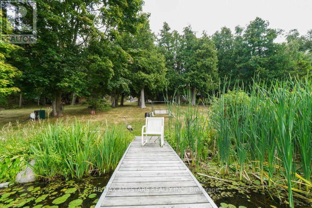 6 Leisure Lane, Kawartha Lakes, Ontario  K9V 4R1 - Photo 43 - X12332599