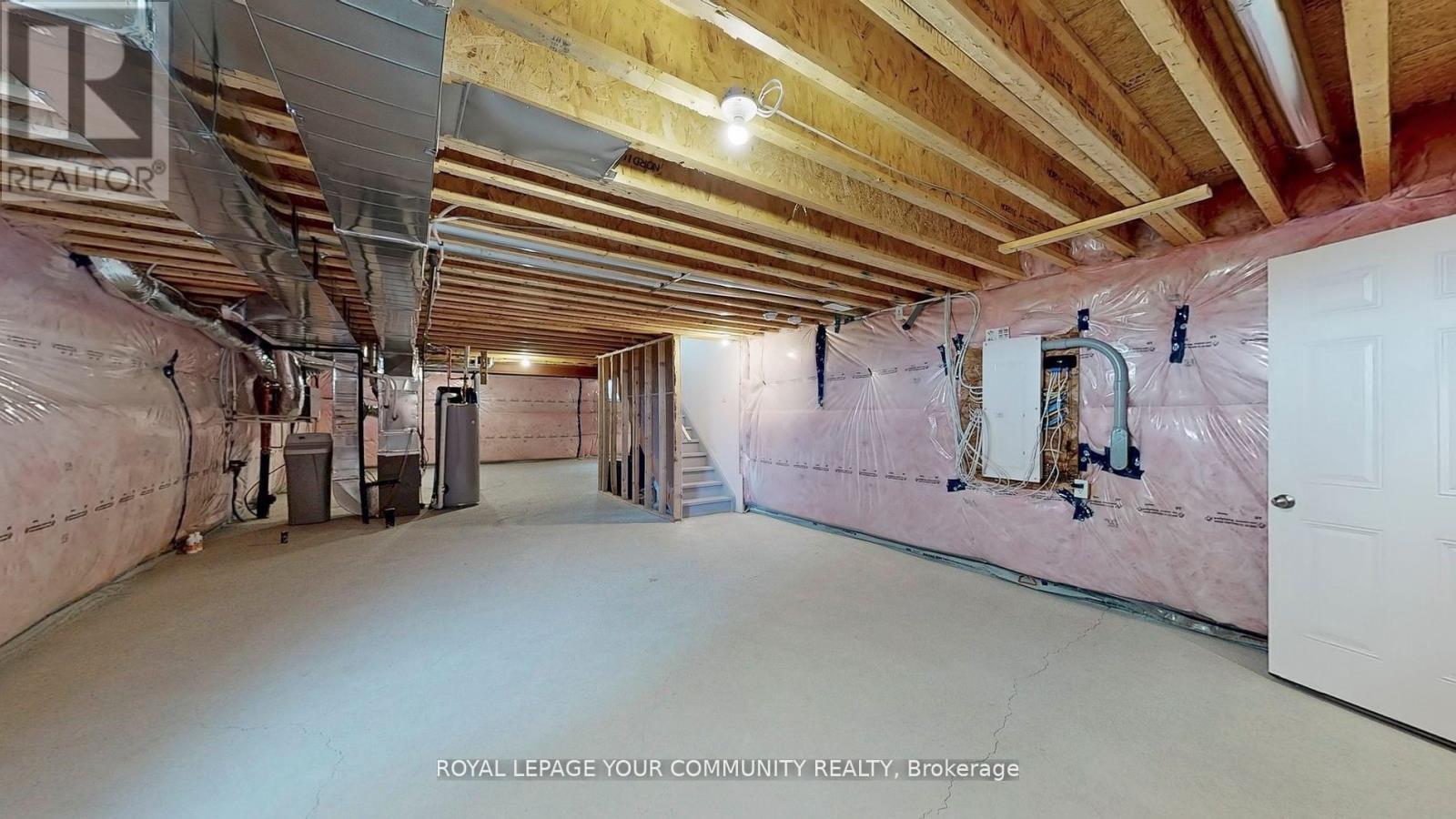 128 Ben Sinclair Avenue, East Gwillimbury, Ontario  L9N 0Z2 - Photo 43 - N12431055