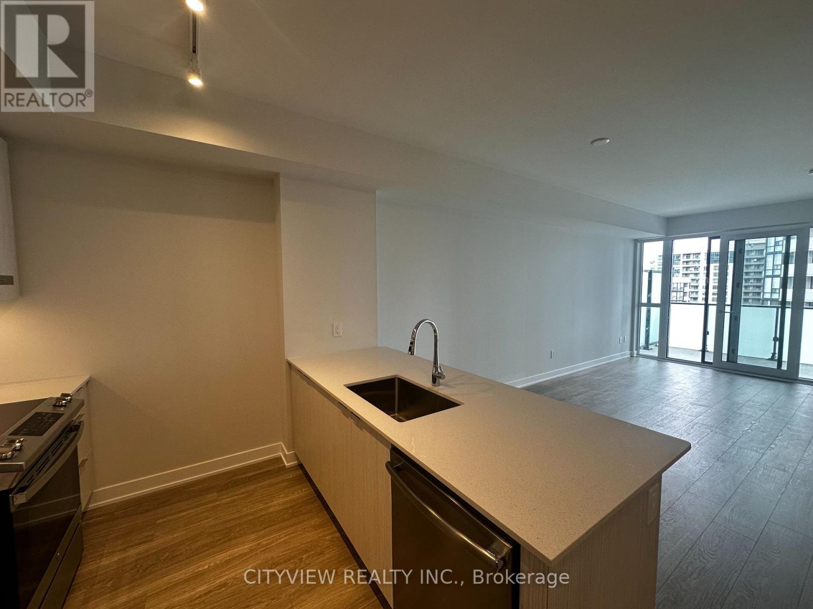 1510 - 430 Square One Drive, Mississauga, Ontario  L5B 0L6 - Photo 2 - W12431066