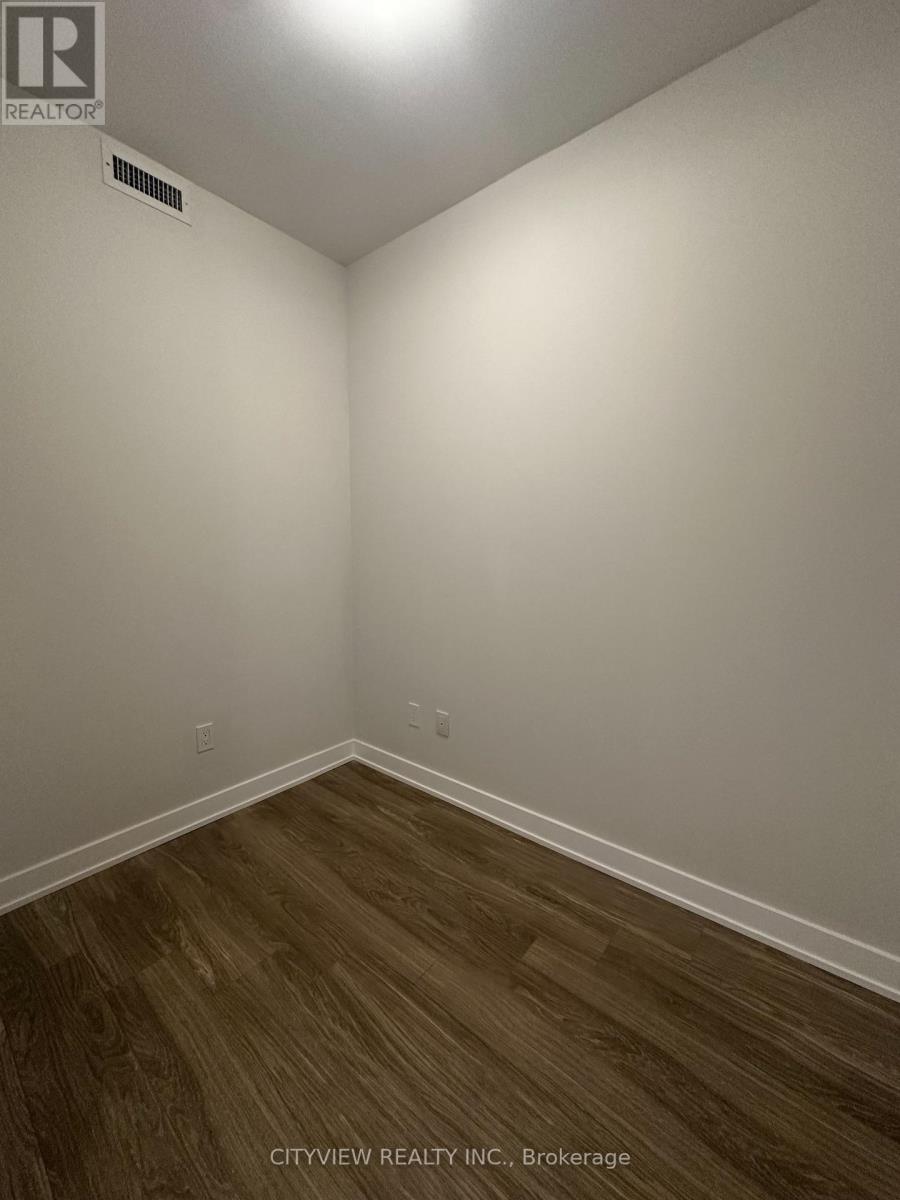 1510 - 430 Square One Drive, Mississauga, Ontario  L5B 0L6 - Photo 7 - W12431066