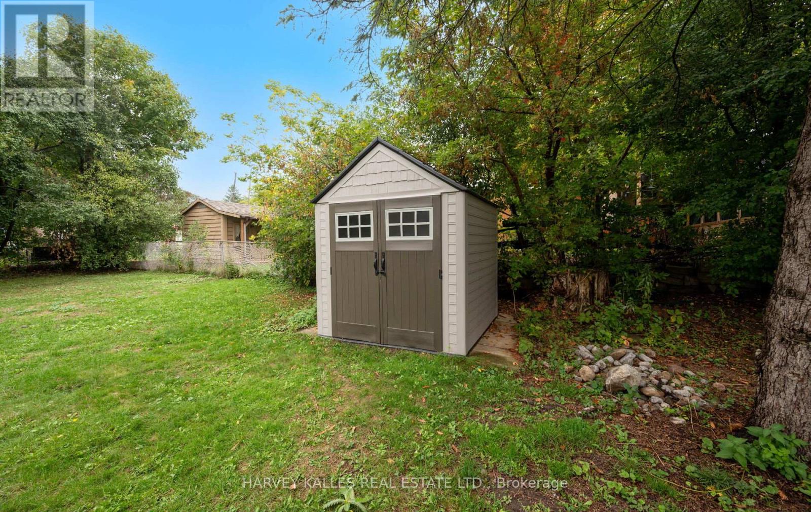 112 Dumble Avenue, Peterborough, Ontario  K9H 5A8 - Photo 31 - X12426948