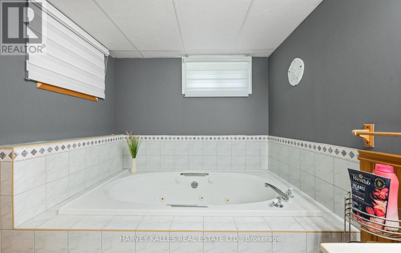 112 Dumble Avenue, Peterborough, Ontario  K9H 5A8 - Photo 26 - X12426948