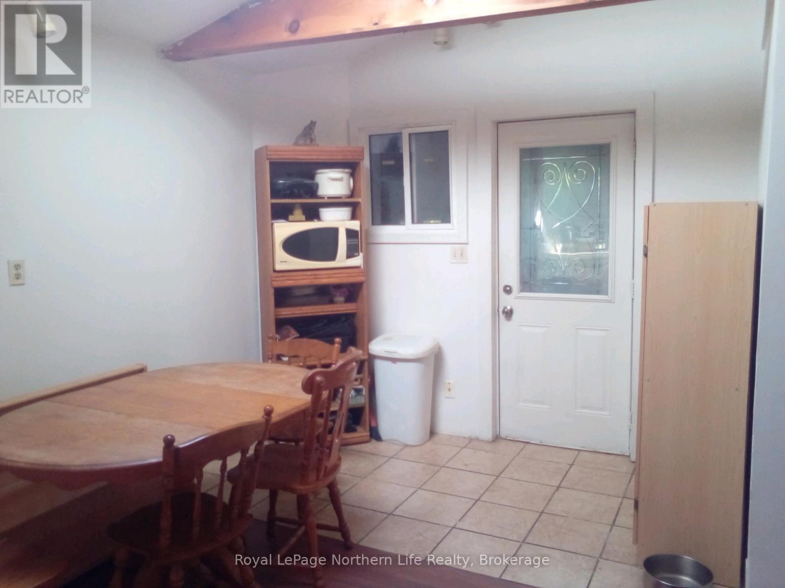 230 Third Avenue W, North Bay, Ontario  P1B 3M4 - Photo 10 - X12326942