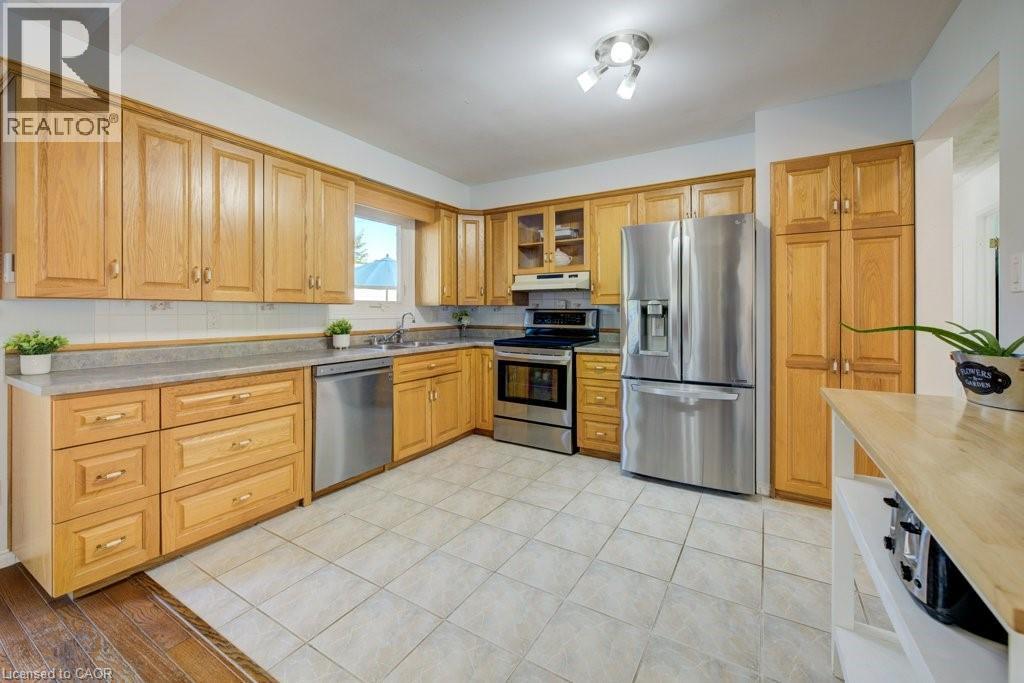 144 Laurentian Drive, Kitchener, Ontario  N2E 2M3 - Photo 11 - 40774229