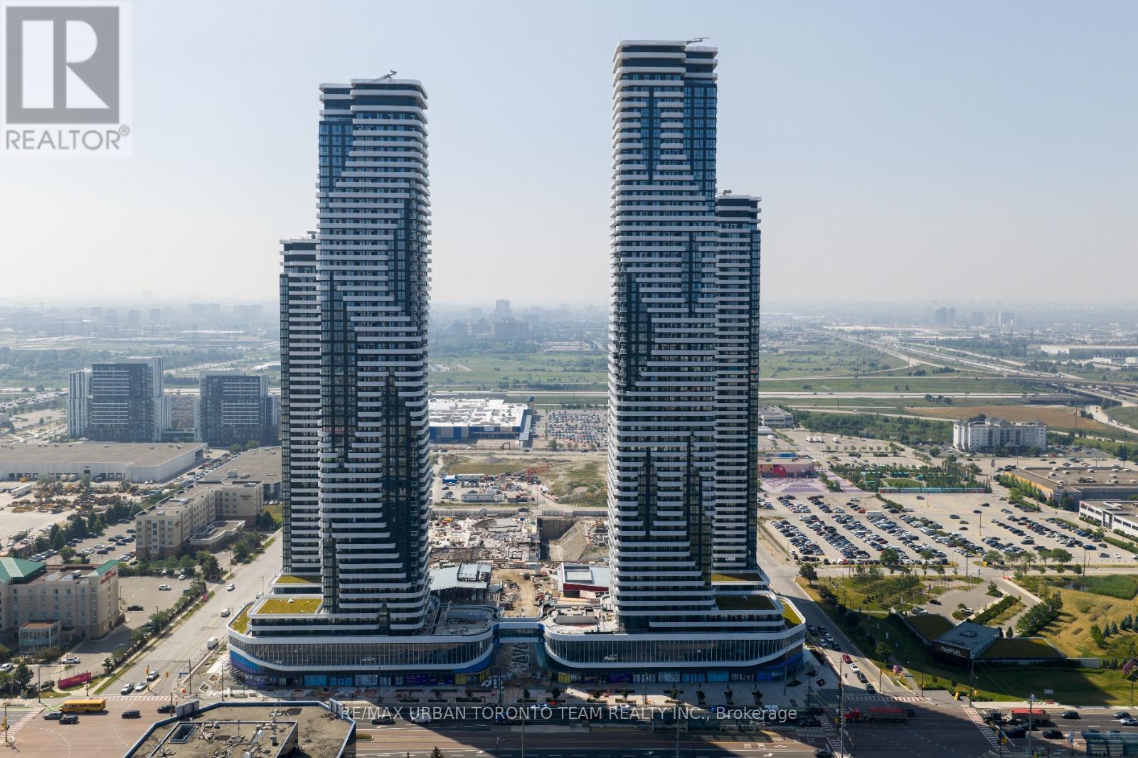 1515 - 28 INTERCHANGE WAY, Vaughan, Ontario