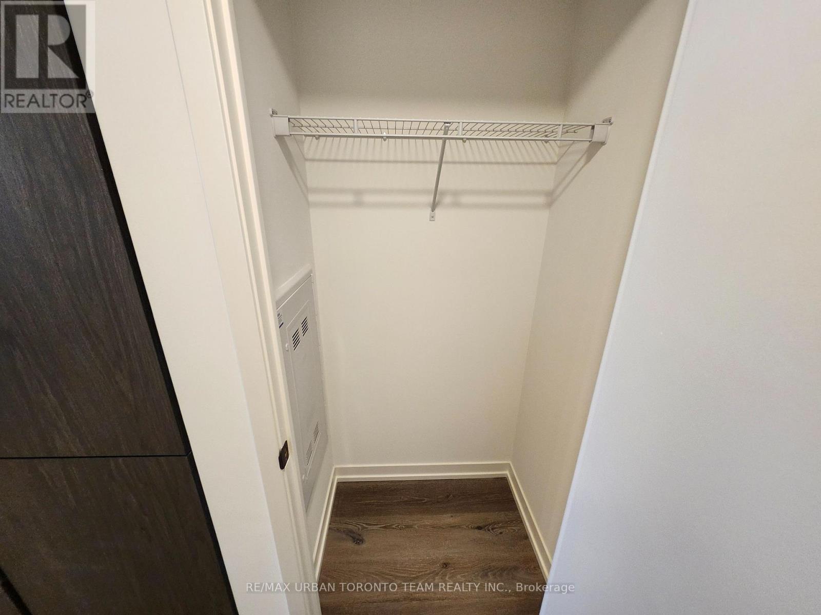 1515 - 28 Interchange Way, Vaughan, Ontario  L4K 0P8 - Photo 10 - N12412262