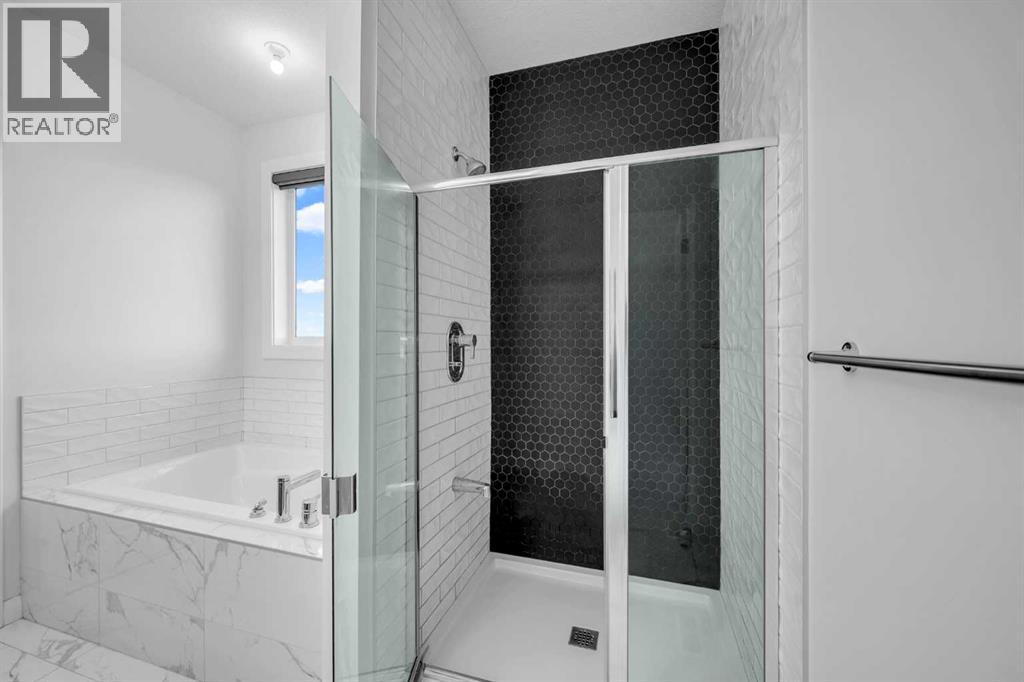 628 West Lakeview Drive, Chestermere, Alberta  T1X 1Z7 - Photo 33 - A2258700