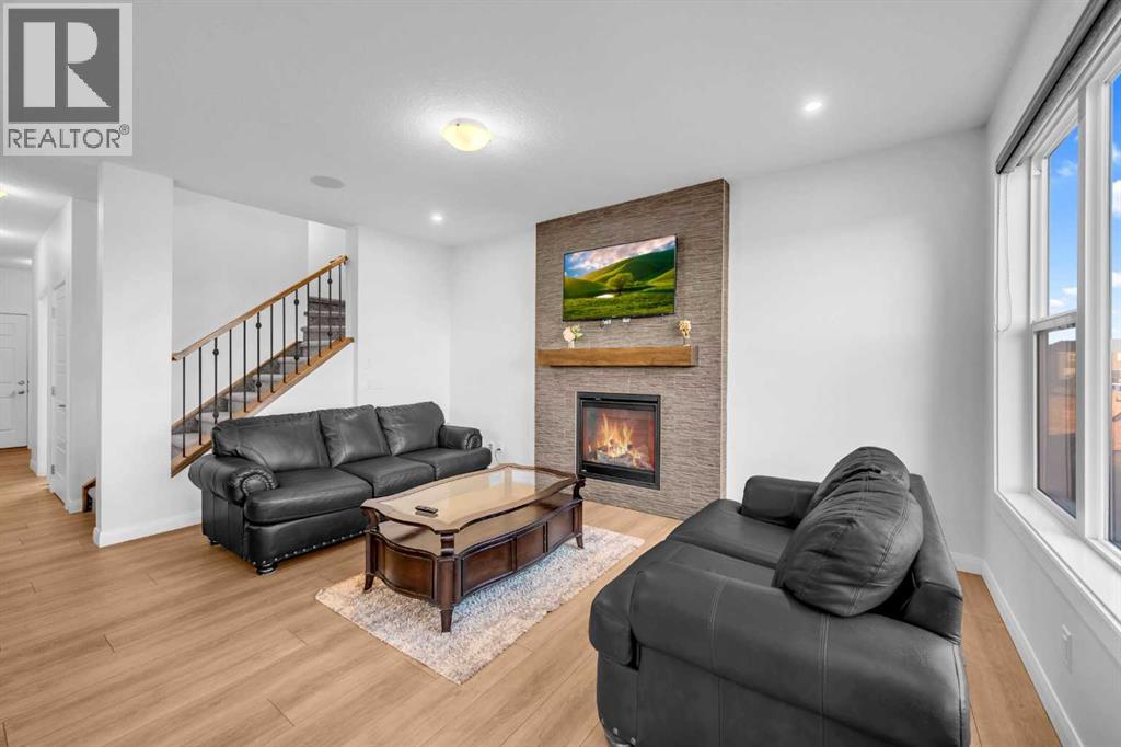 628 West Lakeview Drive, Chestermere, Alberta  T1X 1Z7 - Photo 18 - A2258700