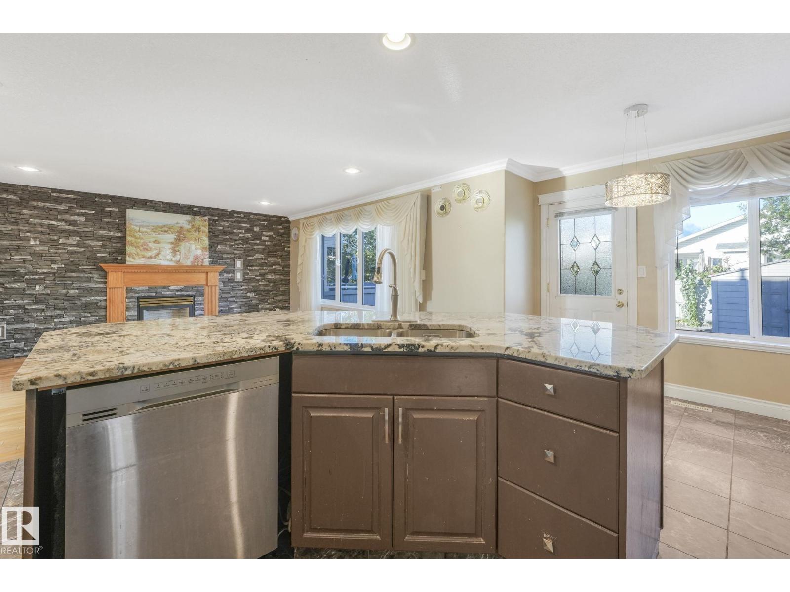 140 Cote Cr Nw, Edmonton, Alberta  T6V 1L3 - Photo 13 - E4459900