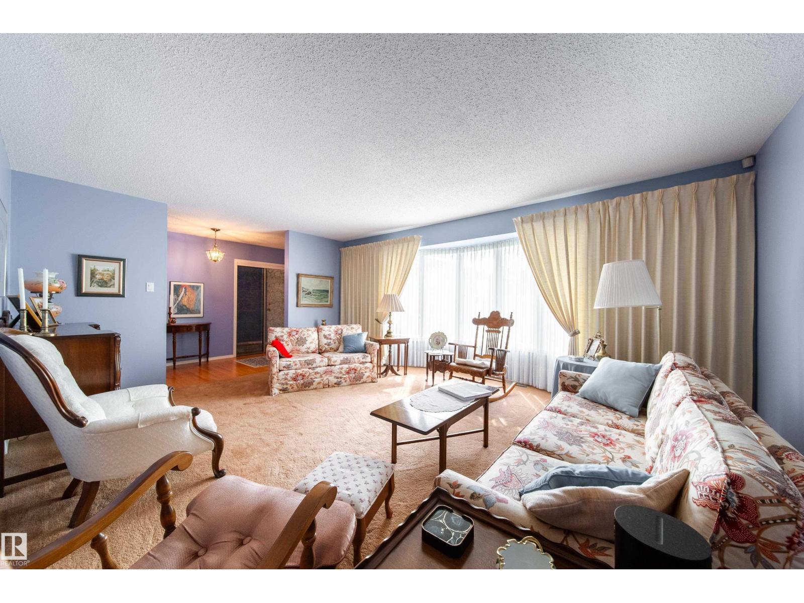 10820 42a Av Nw, Edmonton, Alberta  T6J 2P7 - Photo 6 - E4459901