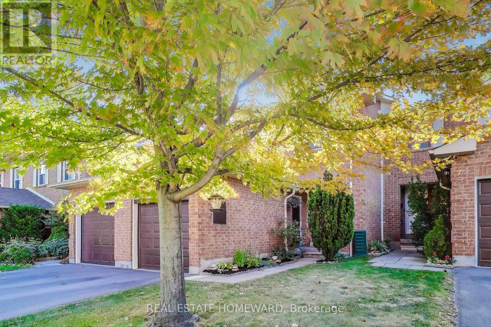 9 - 25 Whitecap Boulevard, Toronto, Ontario  M1M 2Y5 - Photo 3 - E12418898