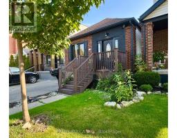 87 FOURTH STREET, Toronto, Ontario