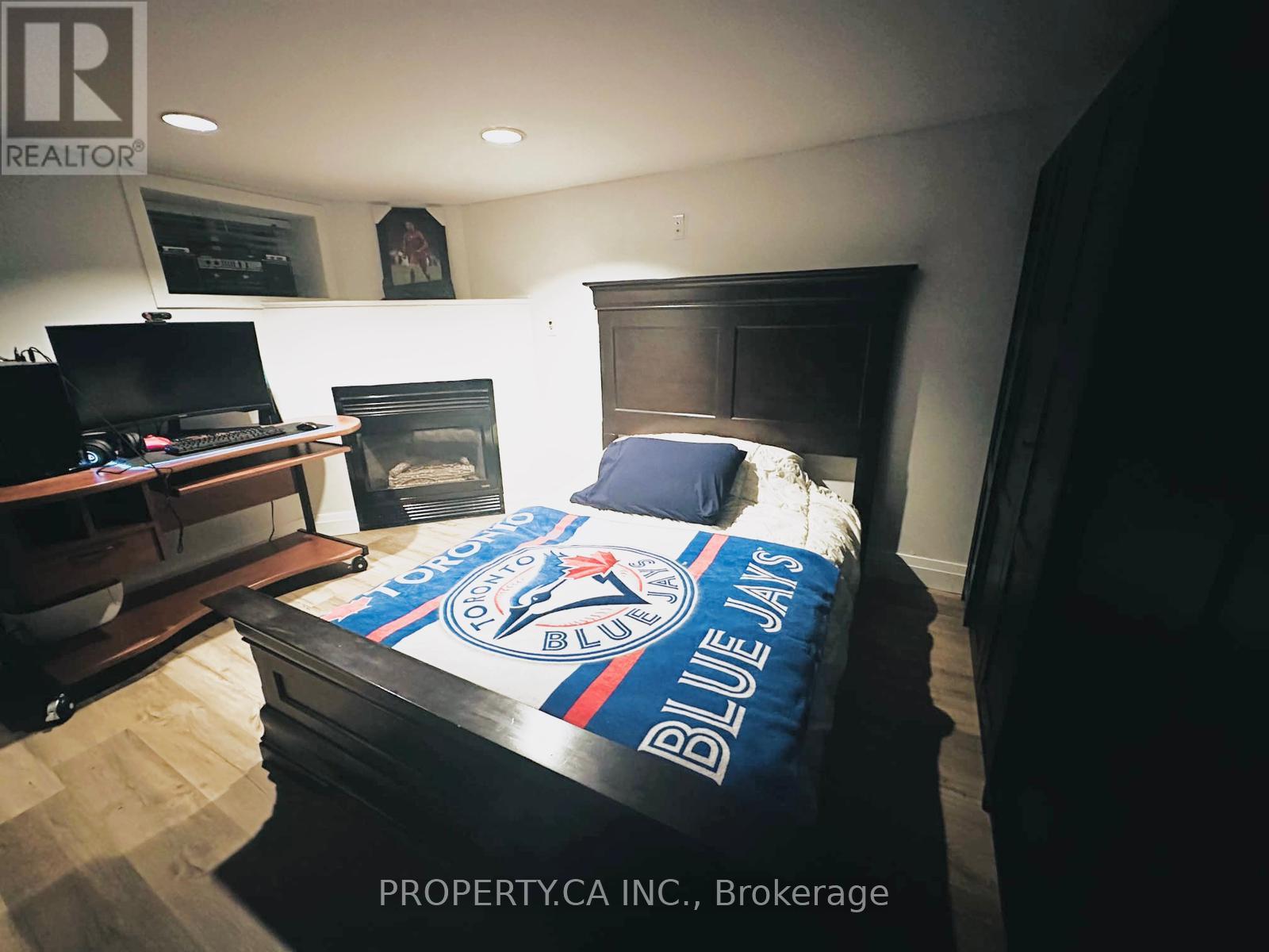 87 Fourth Street, Toronto, Ontario  M8V 2Y4 - Photo 22 - W12428601