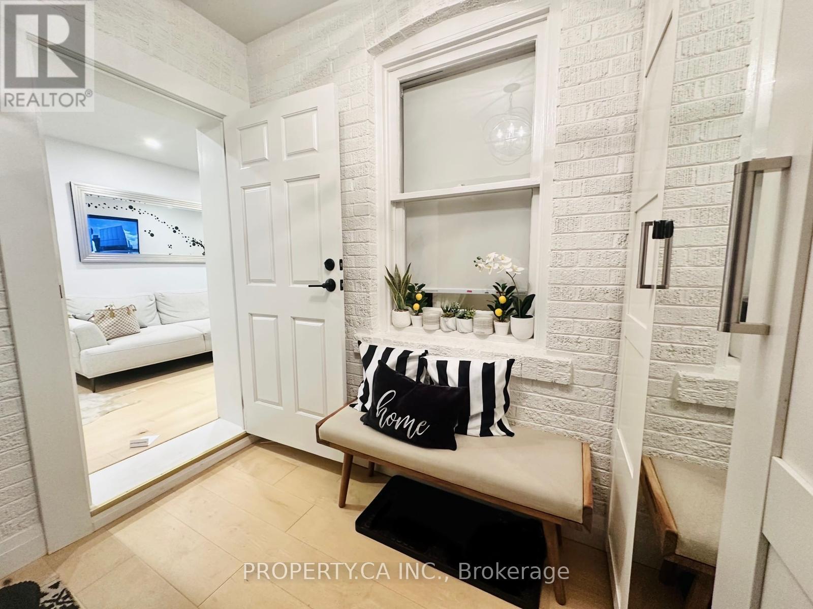 87 Fourth Street, Toronto, Ontario  M8V 2Y4 - Photo 4 - W12428601