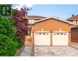 21 WILLIAMSBURG LANE, Vaughan, Ontario