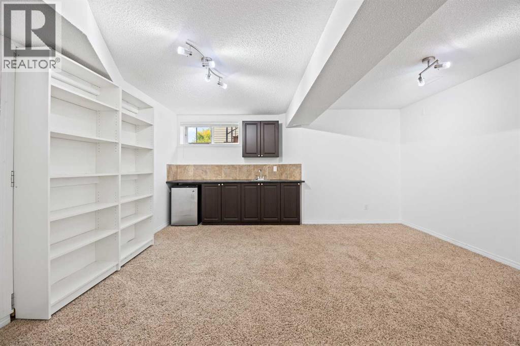 93 Crystal Shores Heights, Okotoks, Alberta  T1S 2K9 - Photo 25 - A2253422
