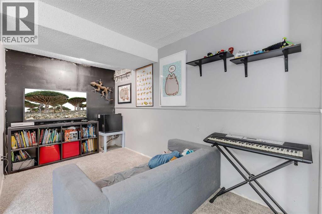 187 Deerview Way Se, Calgary, Alberta  T2X 3R8 - Photo 32 - A2254653